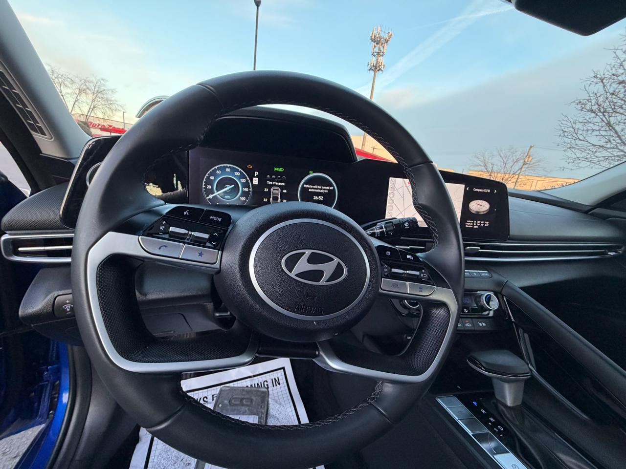 Hyundai Elantra Hybrid Limited 2025