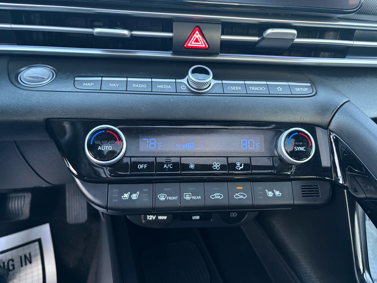 Hyundai Elantra Hybrid Limited 2025