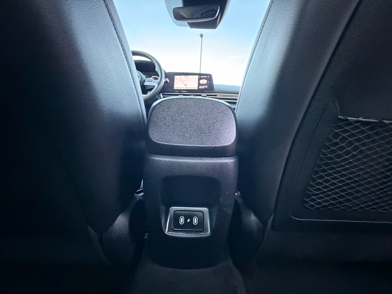 Hyundai Elantra Hybrid Limited 2025