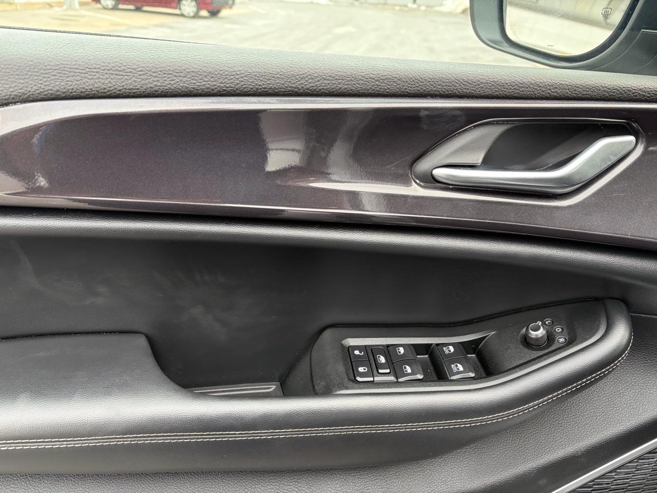 Jeep Grand Cherokee L Laredo 4WD 2021