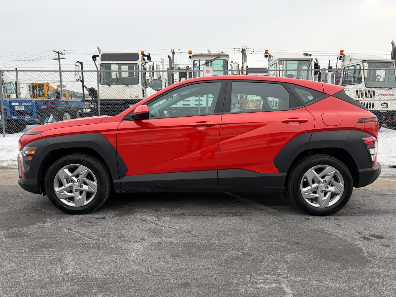 Hyundai Kona SE 2024