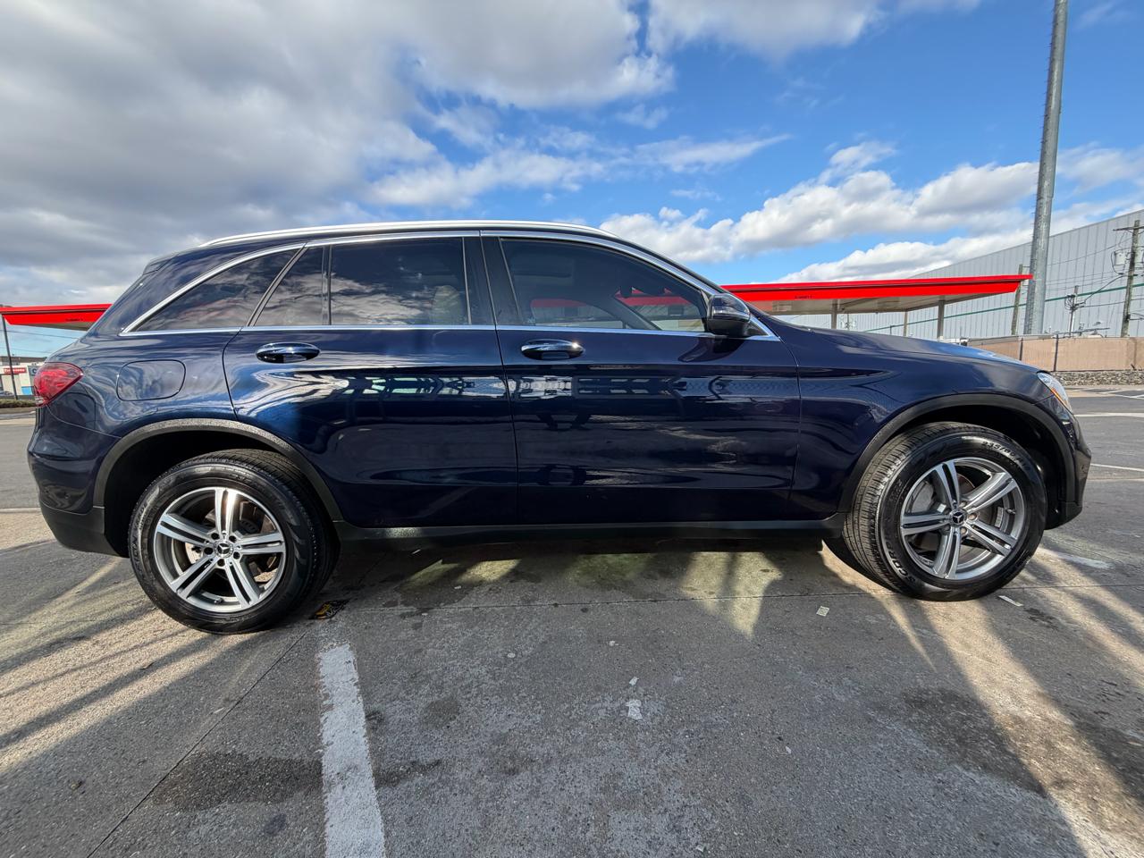 Mercedes-Benz GLC-Class GLC300 4MATIC 2021