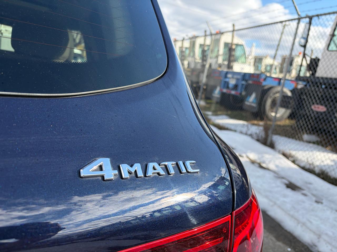 Mercedes-Benz GLC-Class GLC300 4MATIC 2021