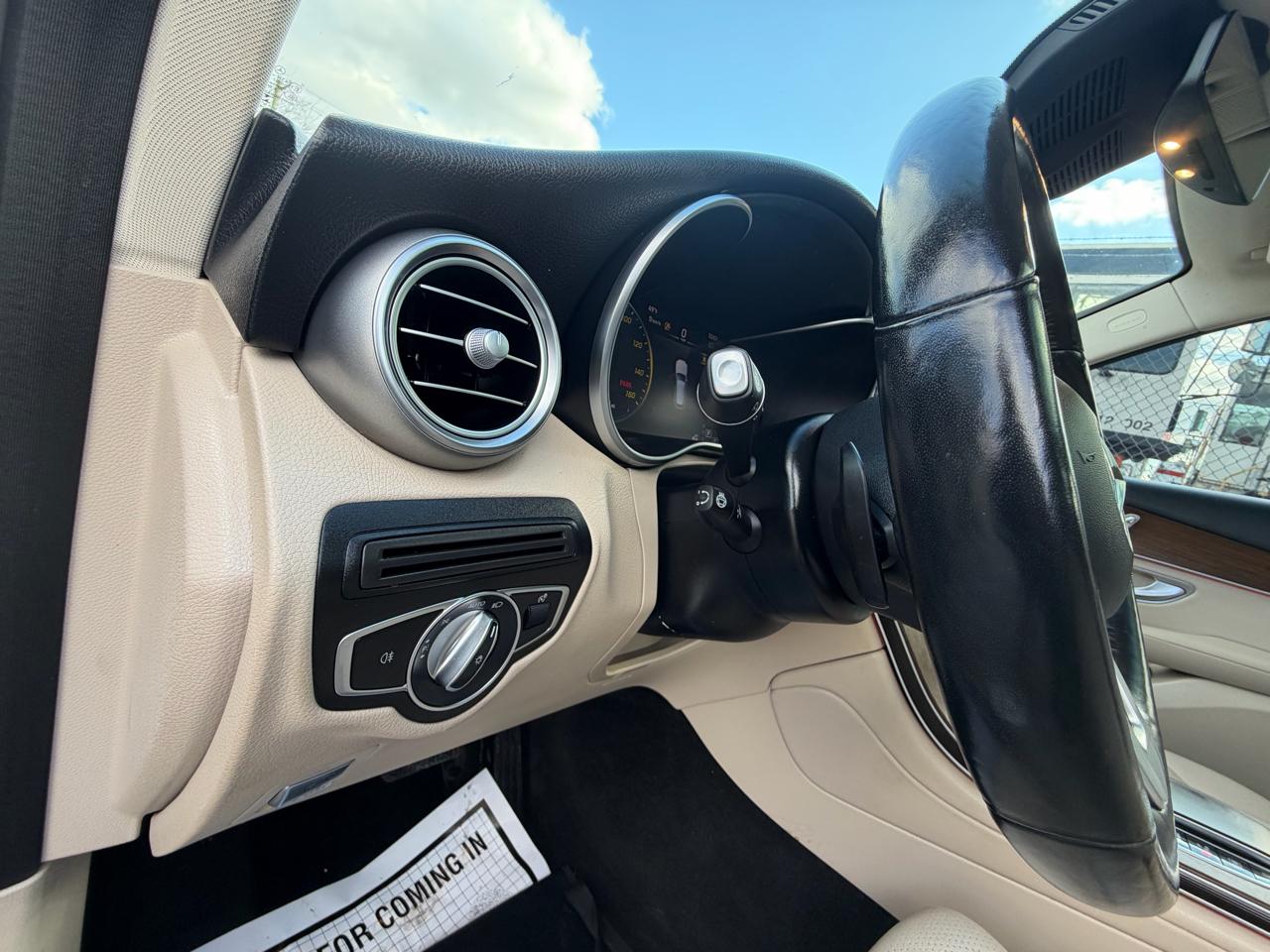 Mercedes-Benz GLC-Class GLC300 4MATIC 2021