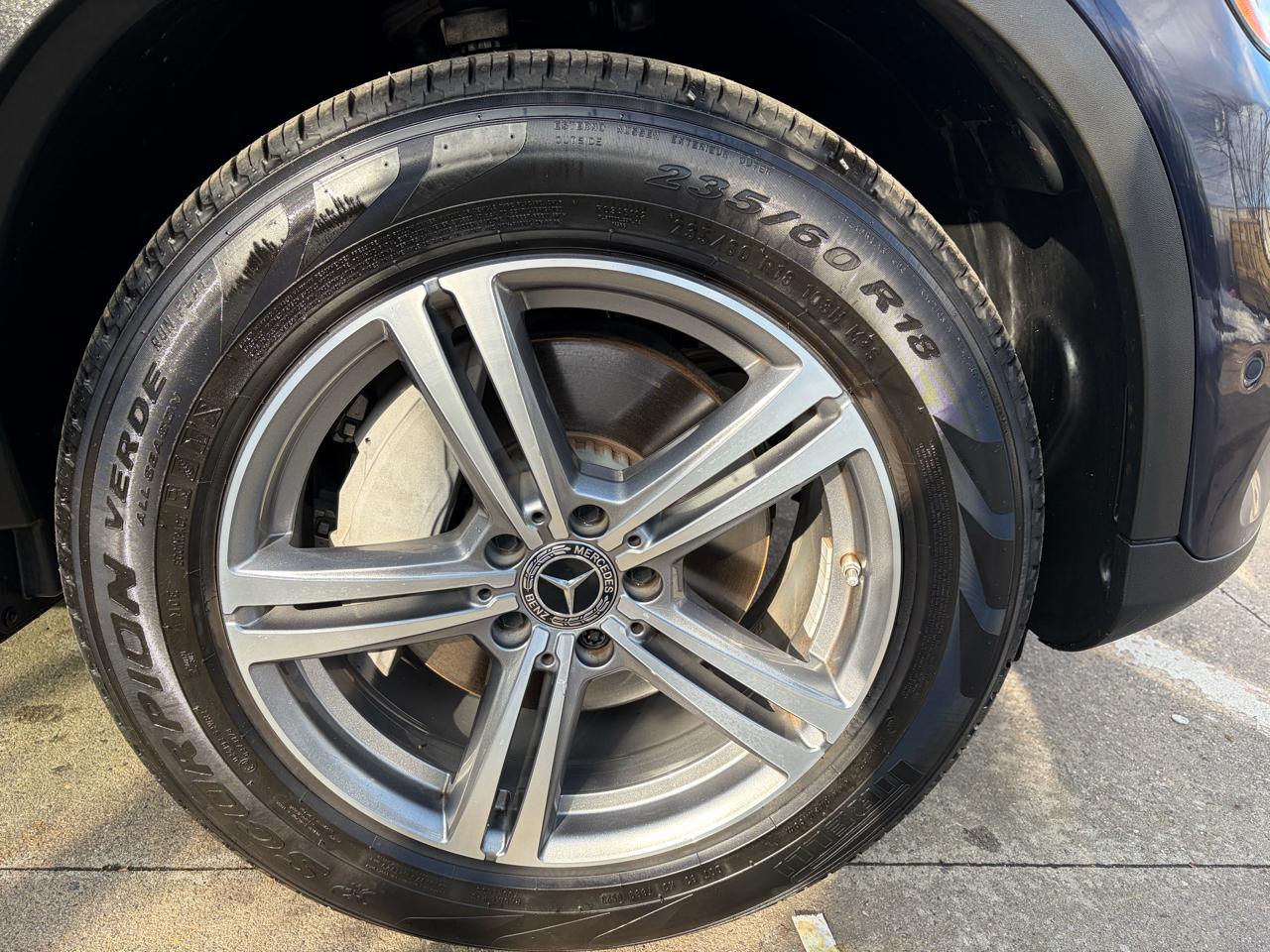 Mercedes-Benz GLC-Class GLC300 4MATIC 2021