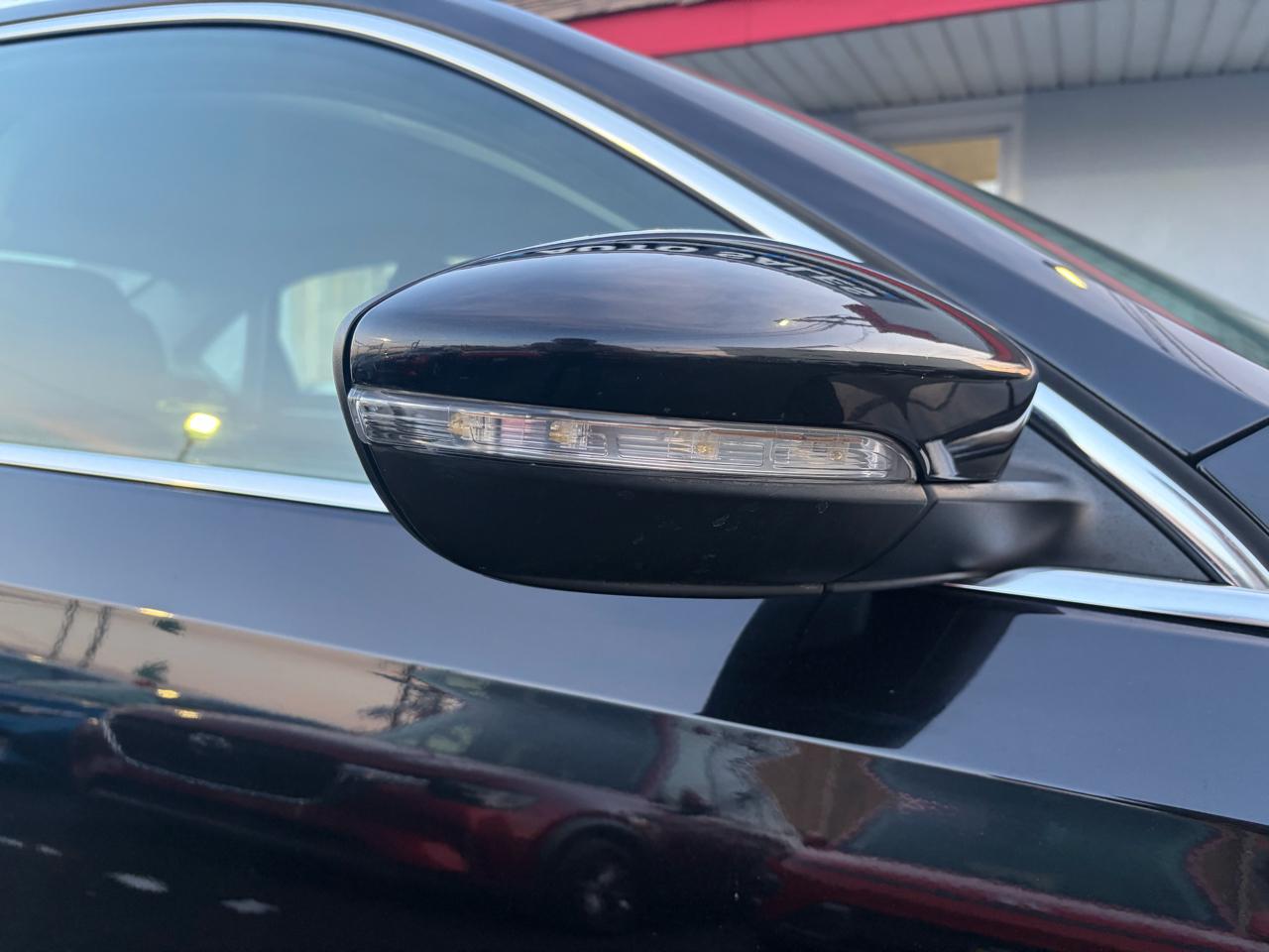 Volkswagen Passat SEL Premium 6A 2017