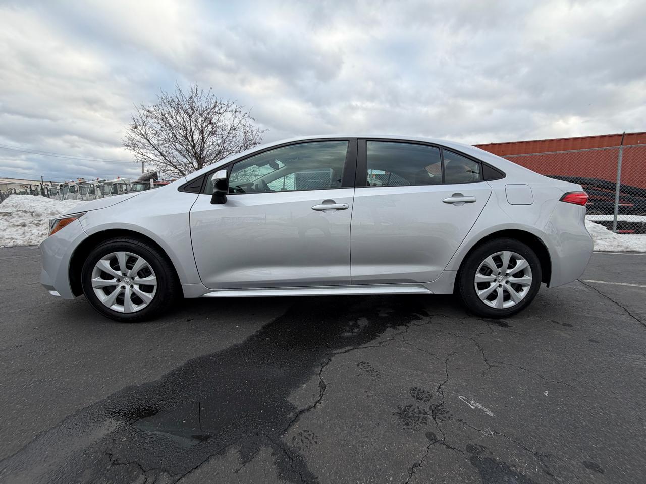 Toyota Corolla LE 2023