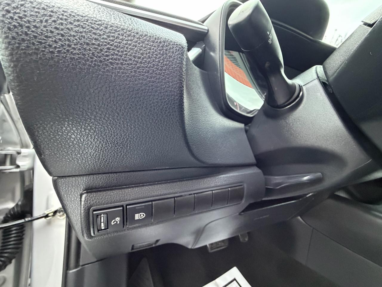 Toyota Corolla LE 2023