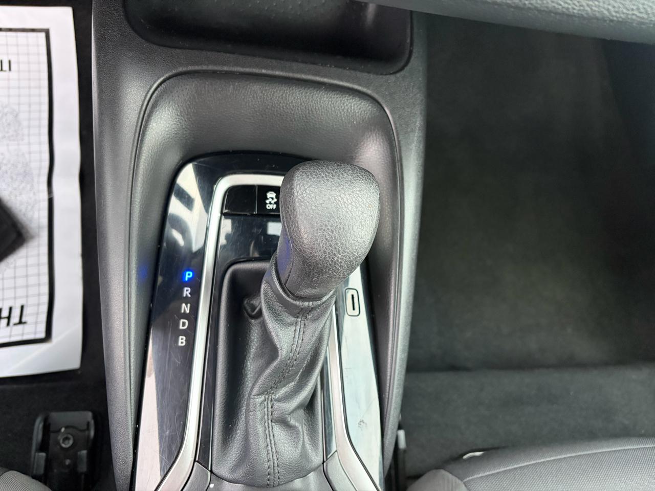 Toyota Corolla LE 2023