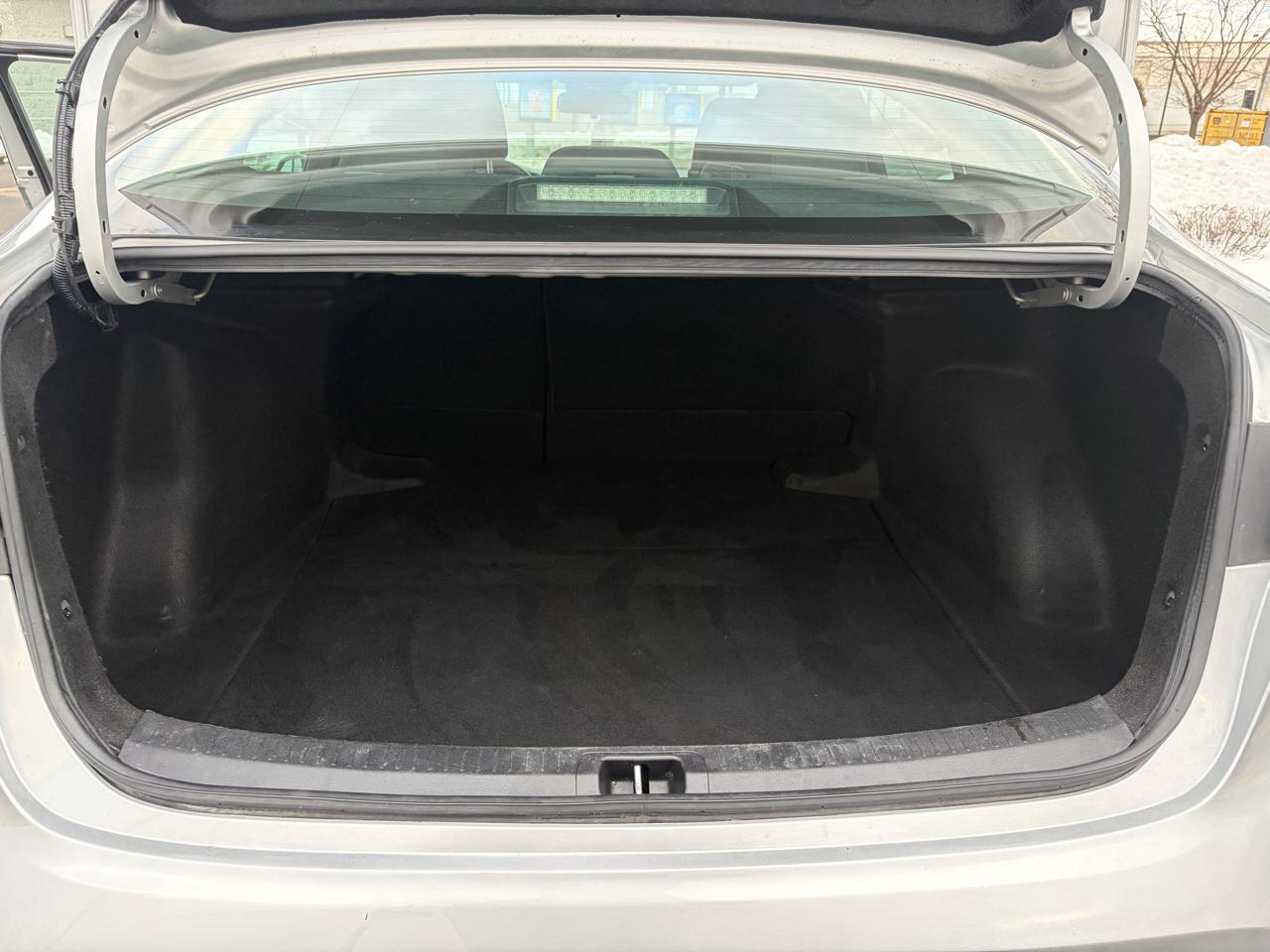 Toyota Corolla LE 2023