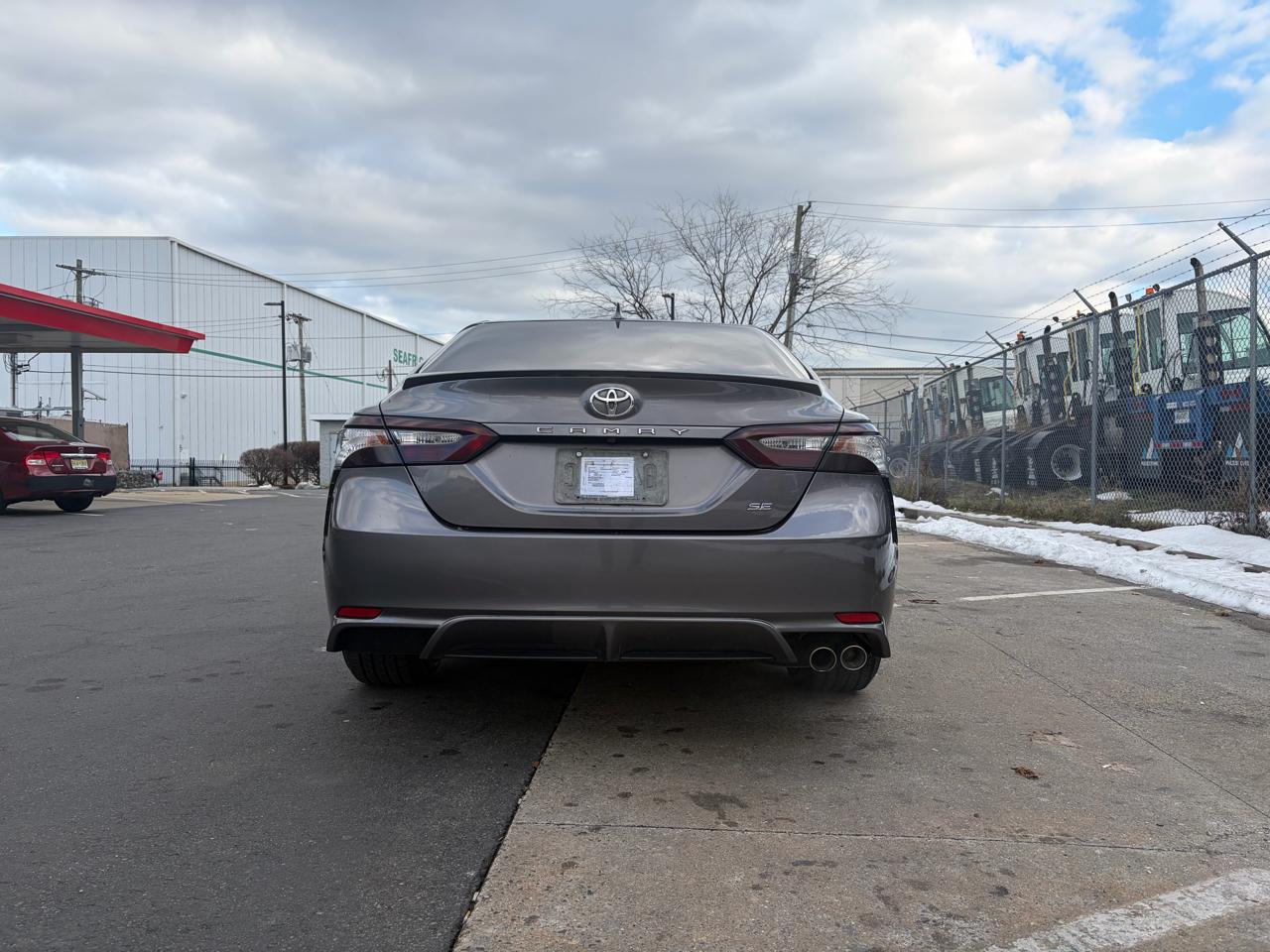 Toyota Camry SE Nightshade Auto (Natl) 2019