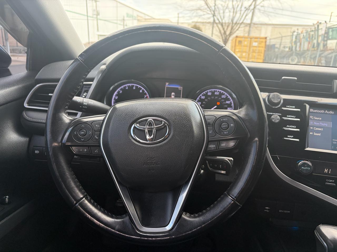 Toyota Camry SE Nightshade Auto (Natl) 2019