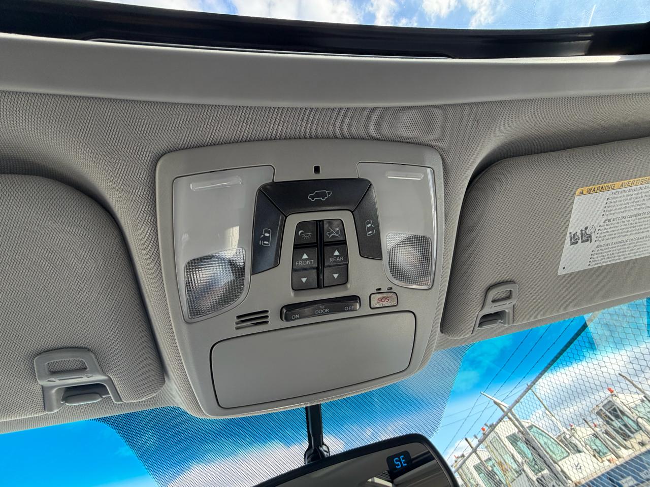 Toyota Sienna XLE 7-Passenger AWD 2017