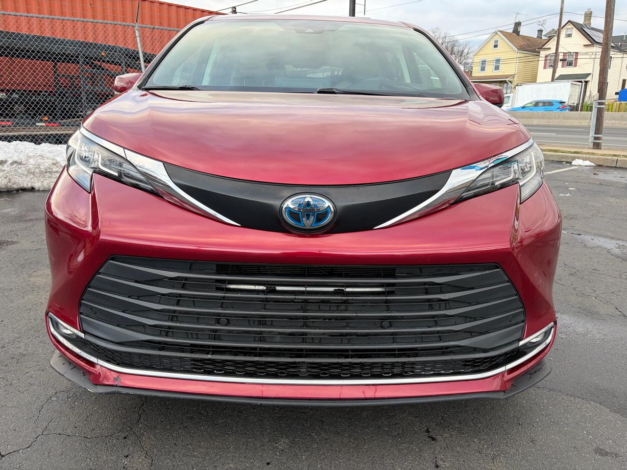 Toyota Sienna XLE 7-Passenger 2021