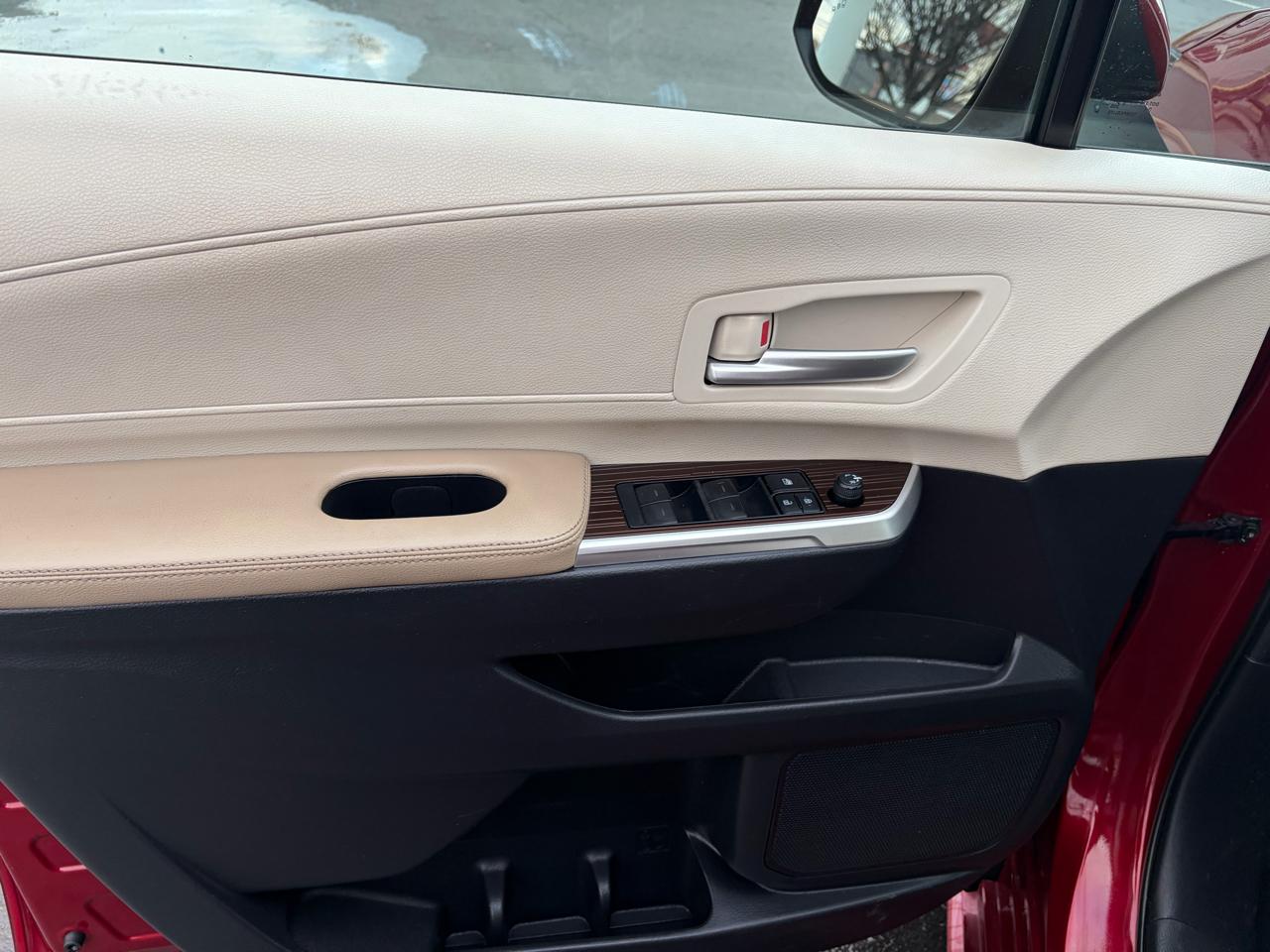 Toyota Sienna XLE 7-Passenger 2021