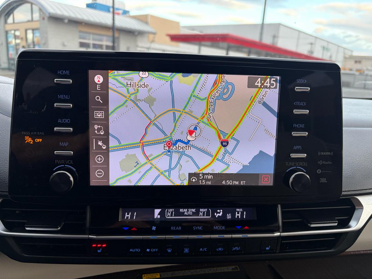 Toyota Sienna XLE 7-Passenger 2021