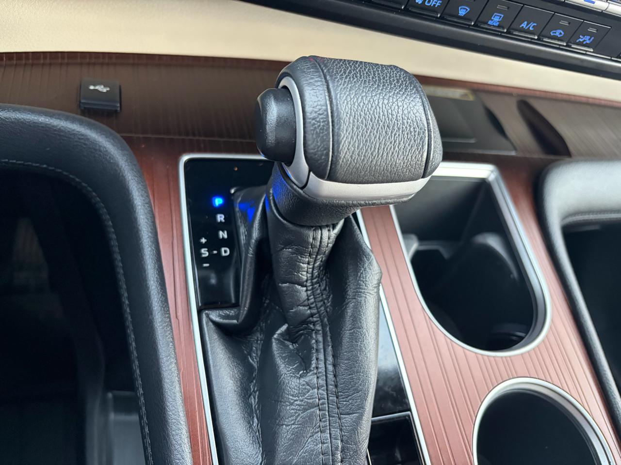 Toyota Sienna XLE 7-Passenger 2021