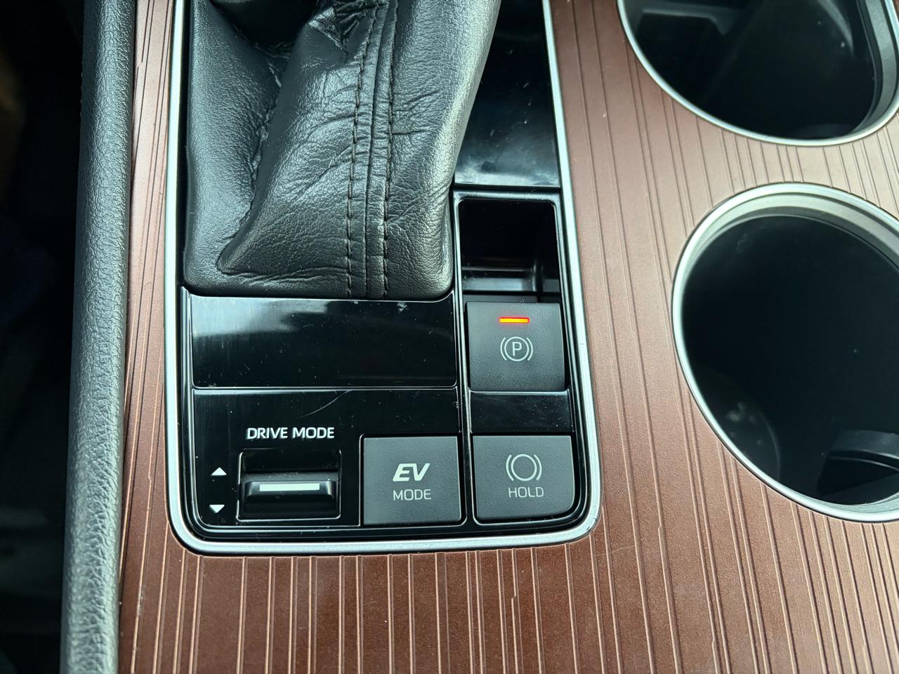 Toyota Sienna XLE 7-Passenger 2021