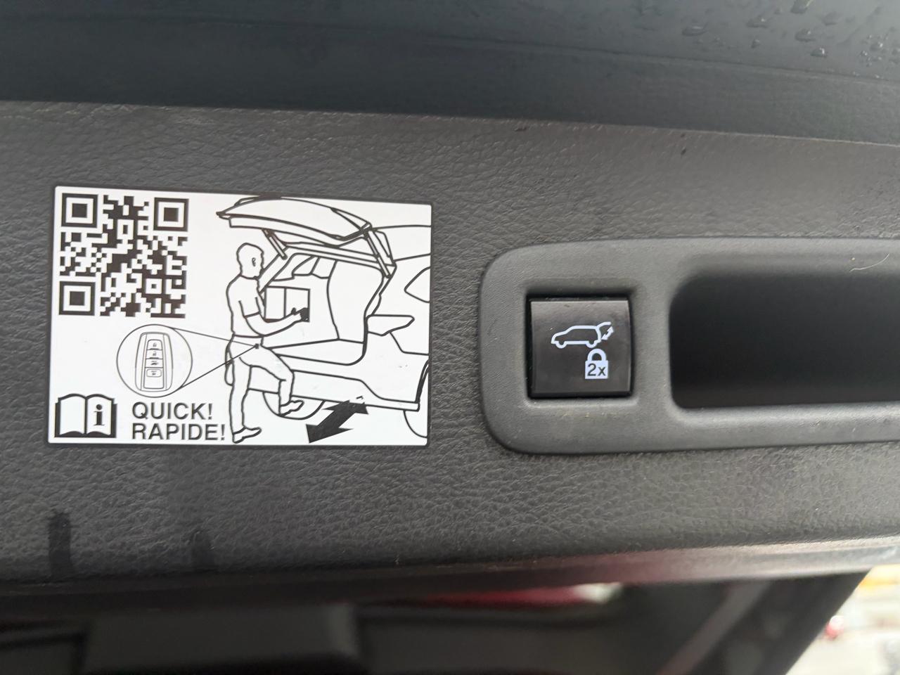 Toyota Sienna XLE 7-Passenger 2021