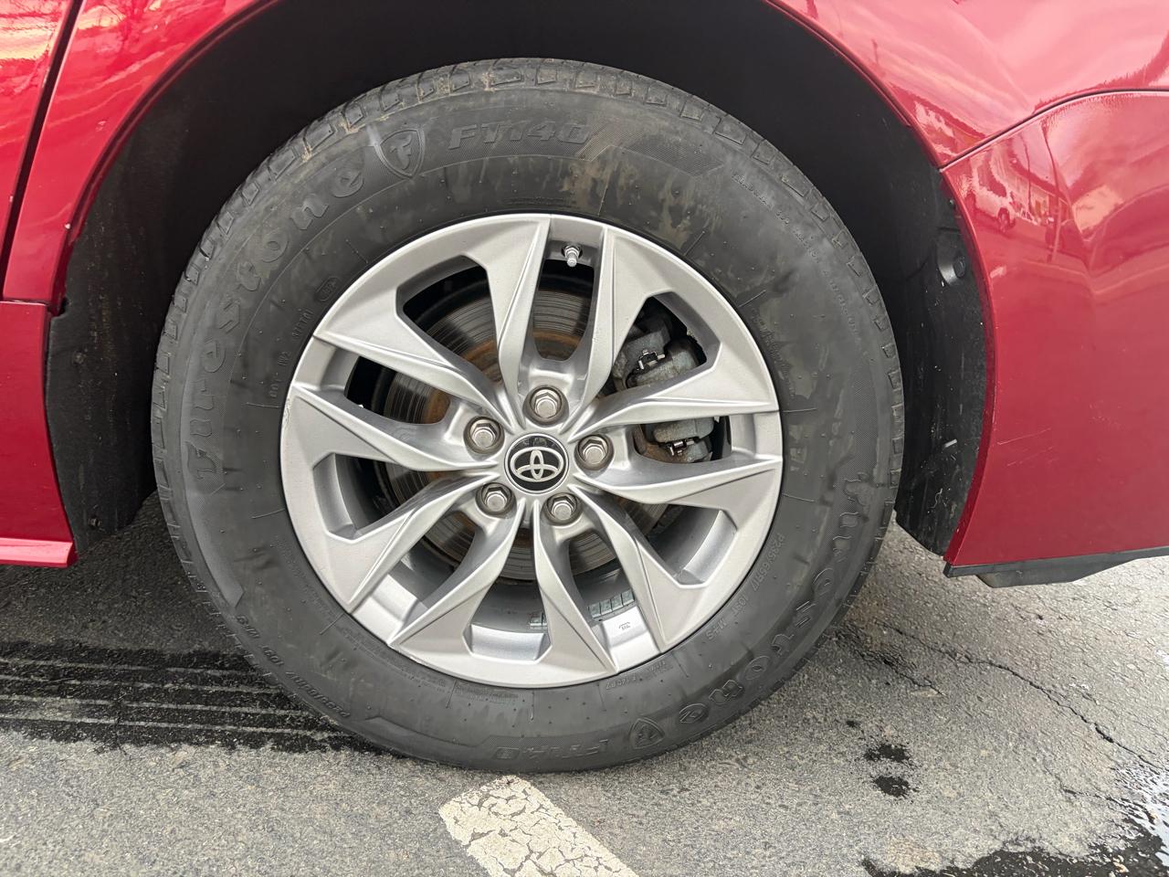 Toyota Sienna XLE 7-Passenger 2021