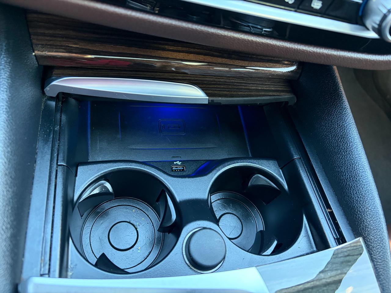 BMW 5-Series 530i 2019