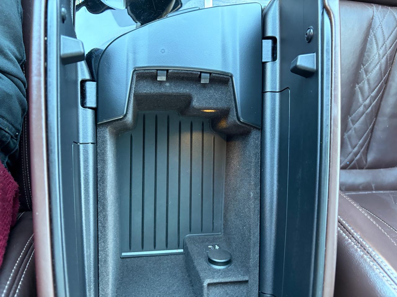 BMW 5-Series 530i 2019