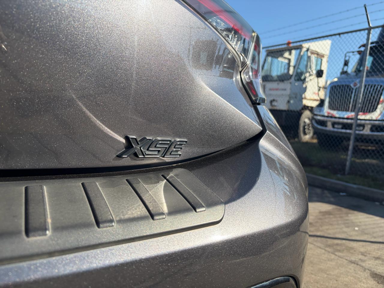 Toyota Corolla XSE Hatchback 6M 2021