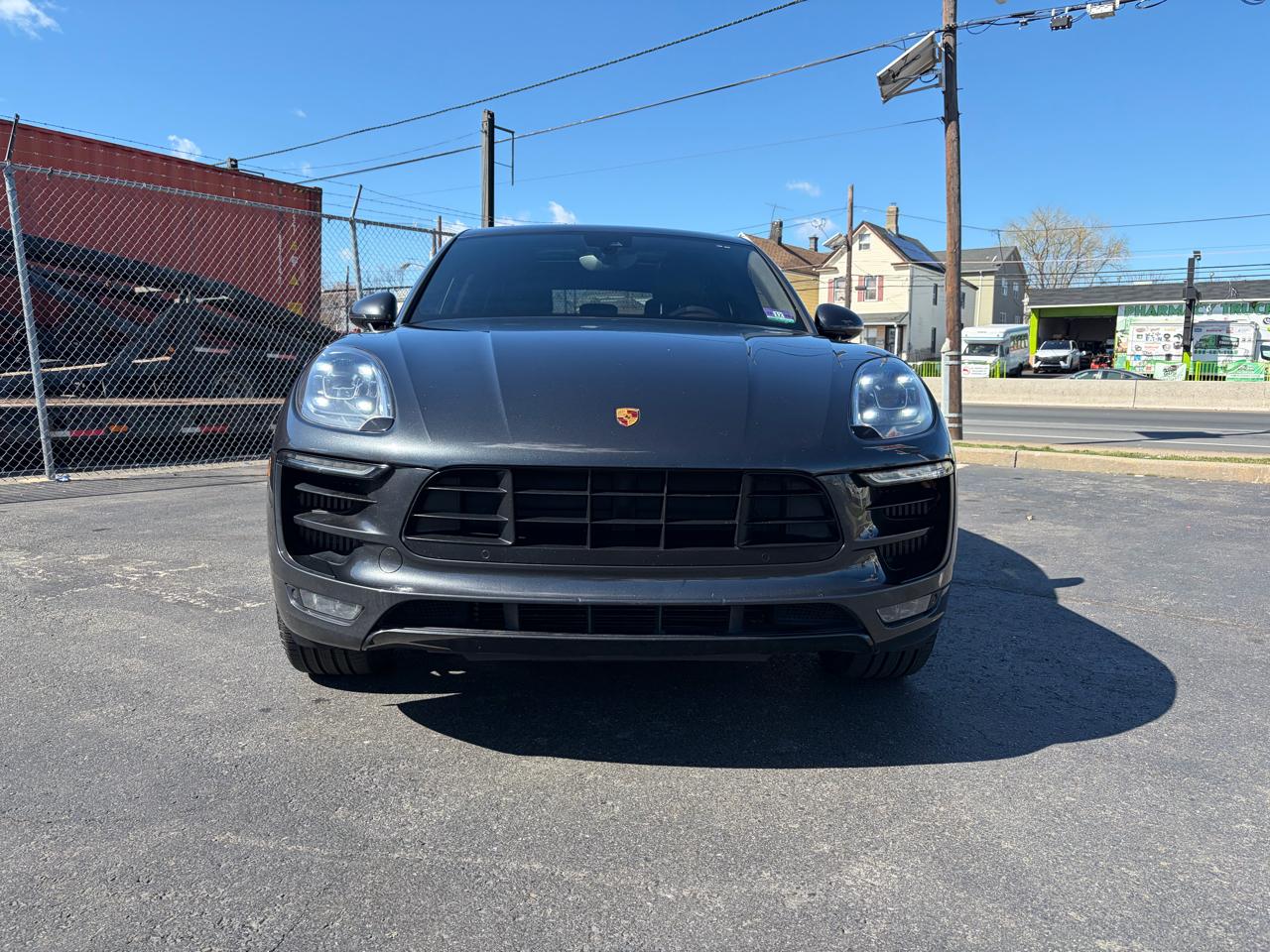 Porsche Macan GTS 2017