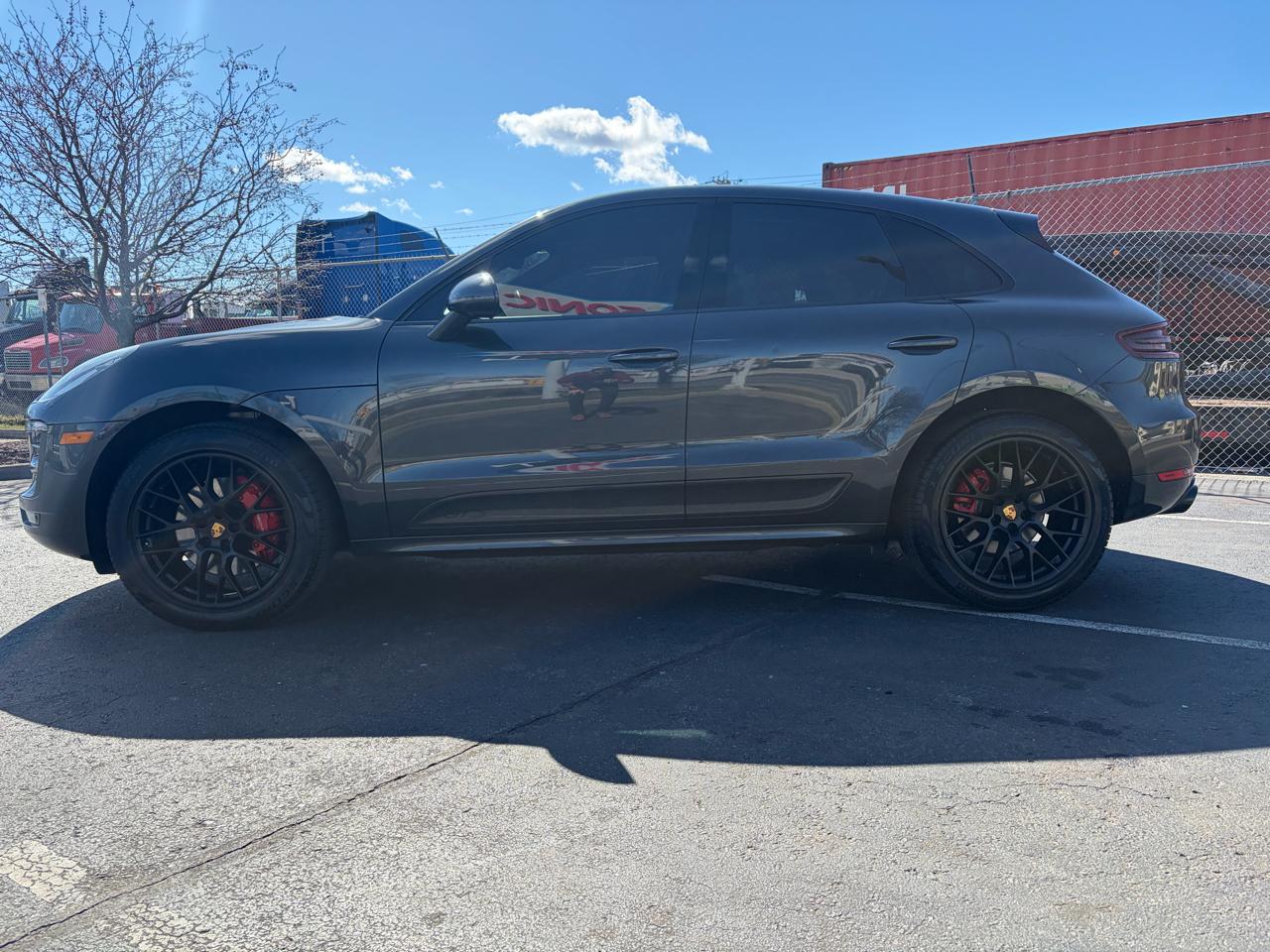 Porsche Macan GTS 2017