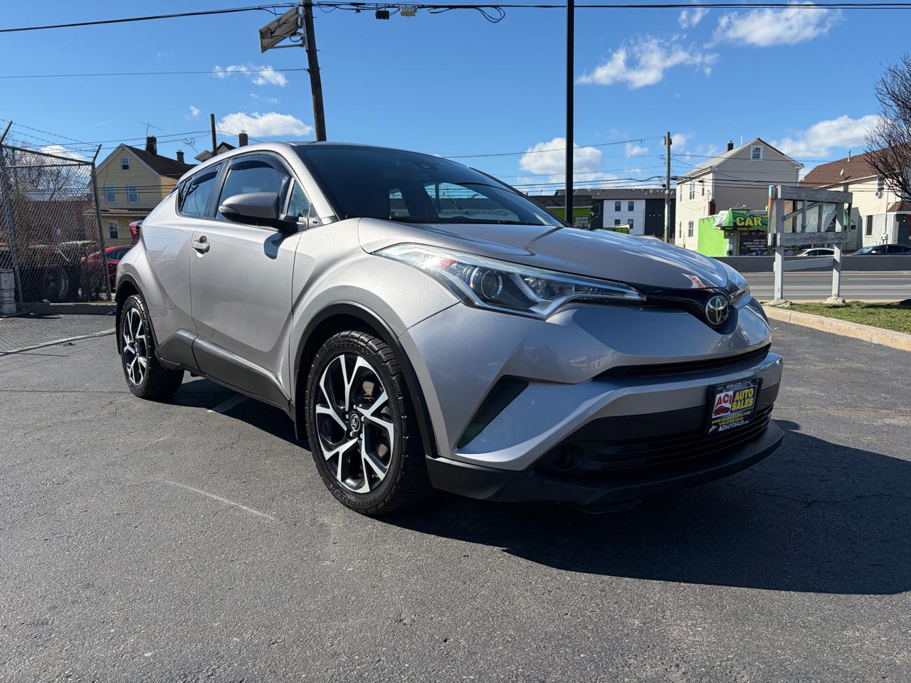 Toyota C-HR XLE 2018