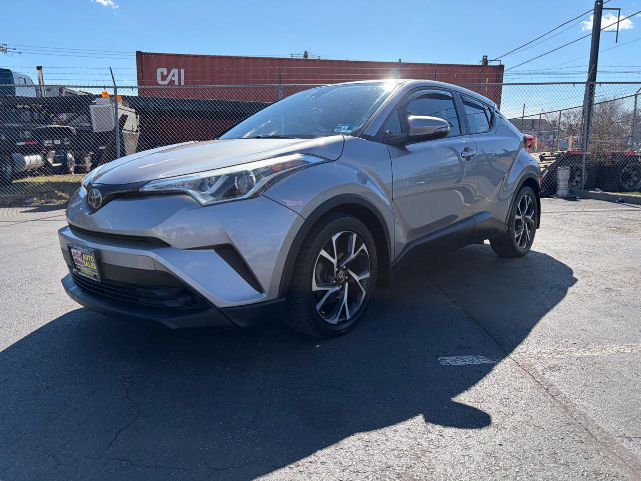 Toyota C-HR XLE 2018
