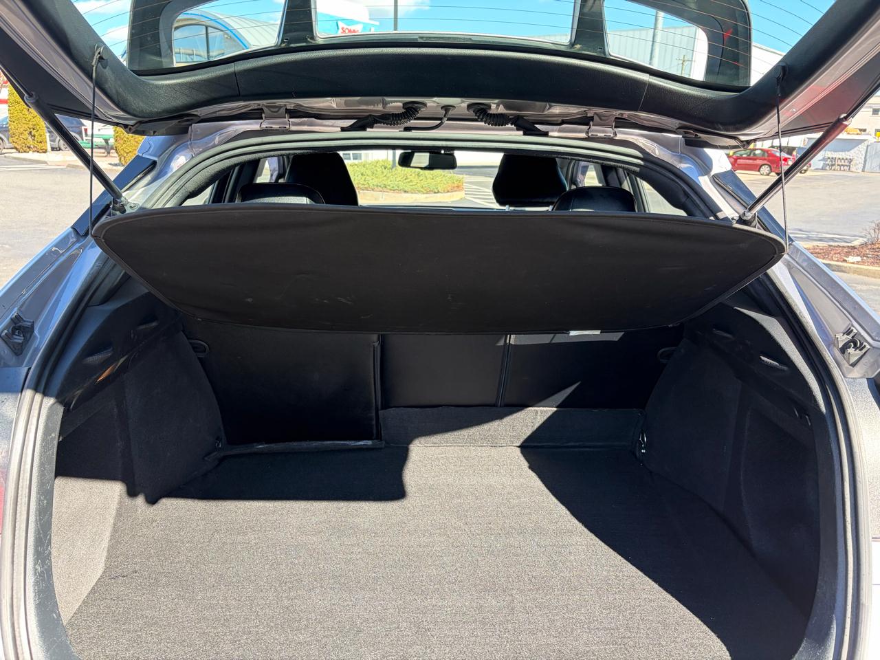 Toyota C-HR XLE 2018