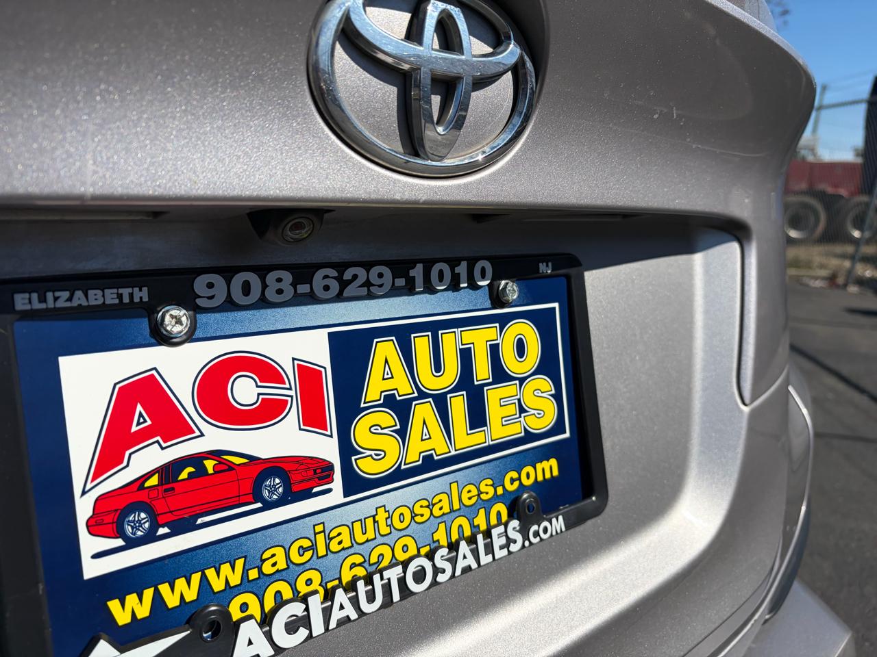 Toyota C-HR XLE 2018