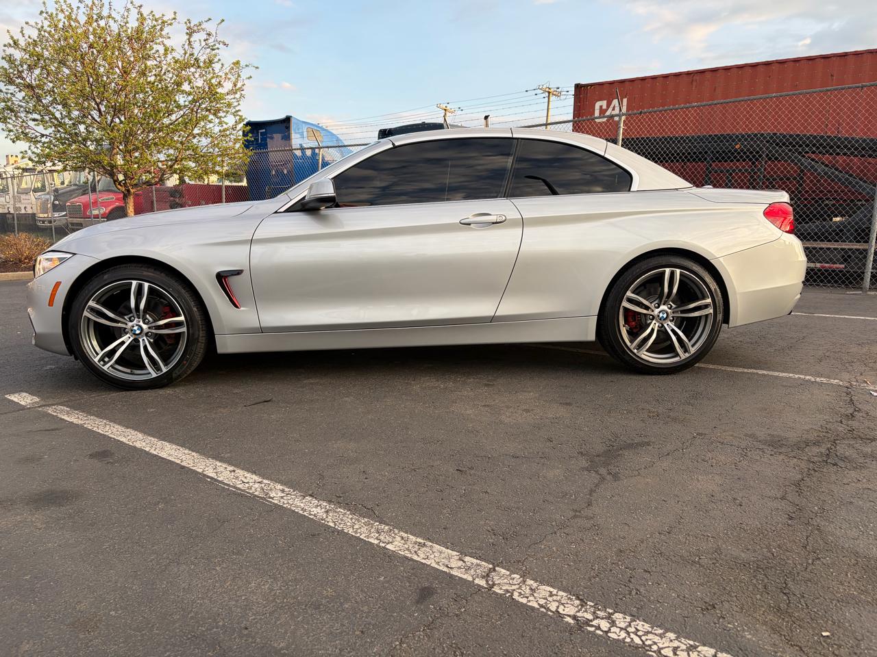 View vehicle photo 4