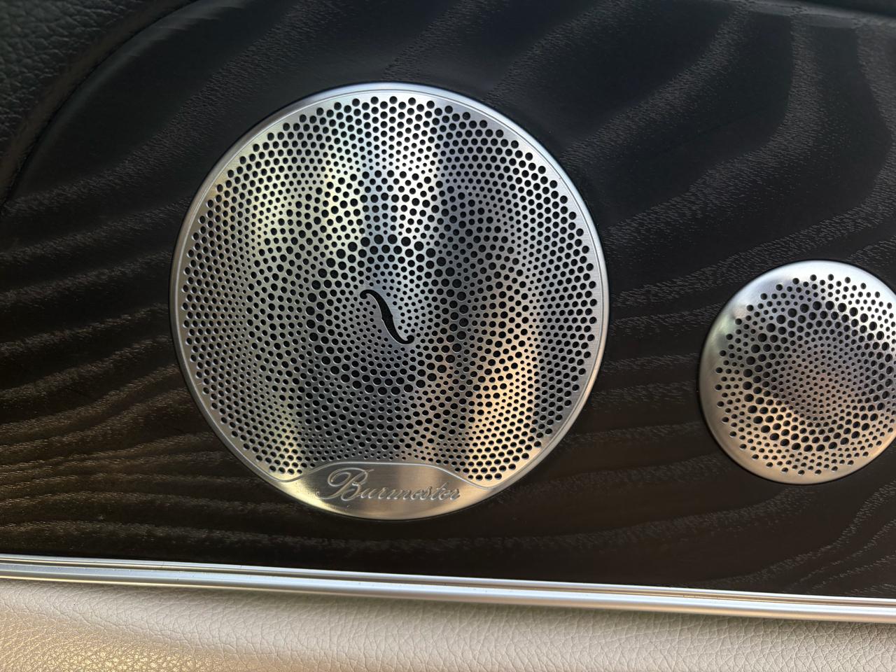 Mercedes-Benz E-Class E300 Luxury 4MATIC Sedan 2017