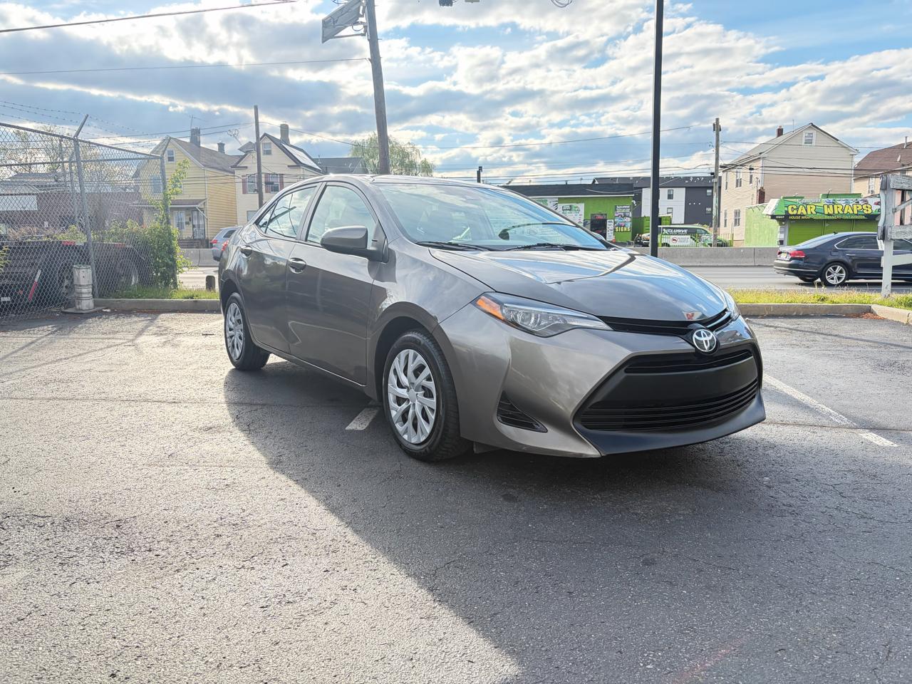 Toyota Corolla LE CVT 2017