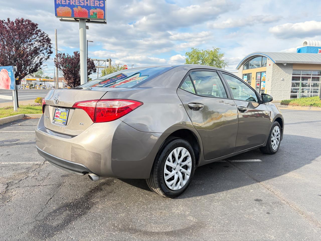 Toyota Corolla LE CVT 2017