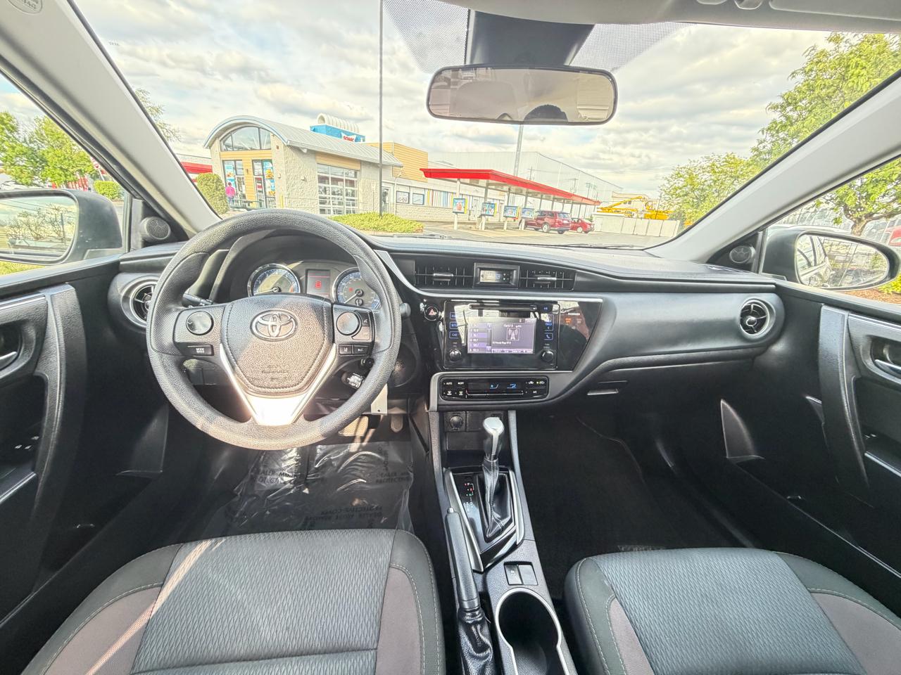 Toyota Corolla LE CVT 2017