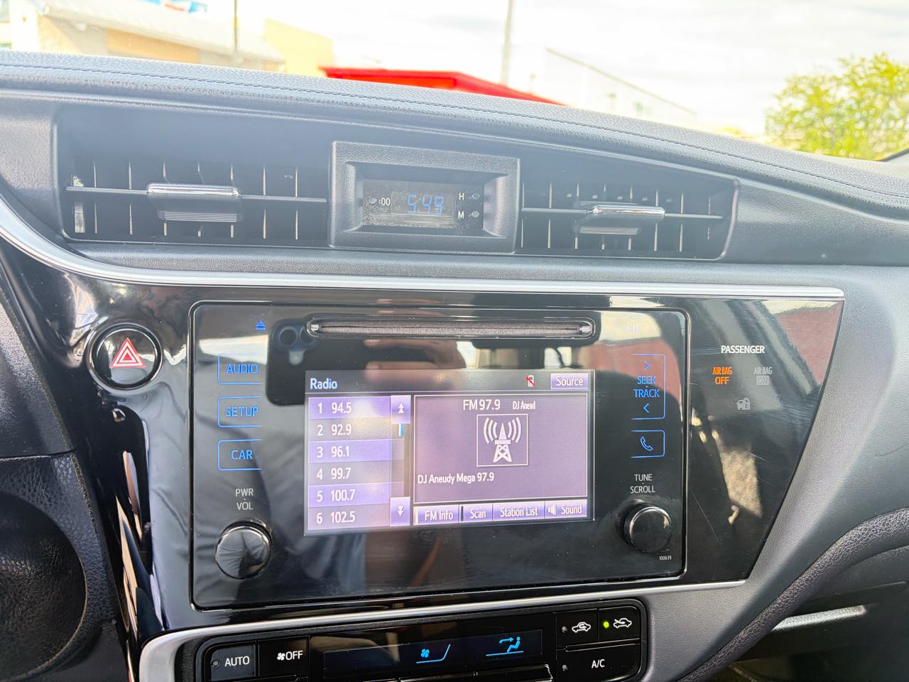 Toyota Corolla LE CVT 2017