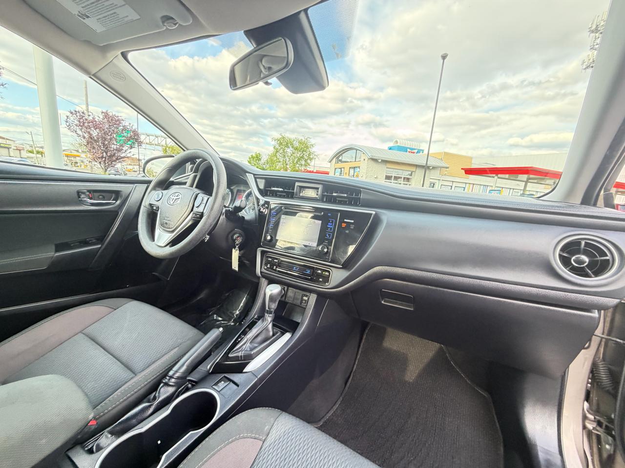 Toyota Corolla LE CVT 2017