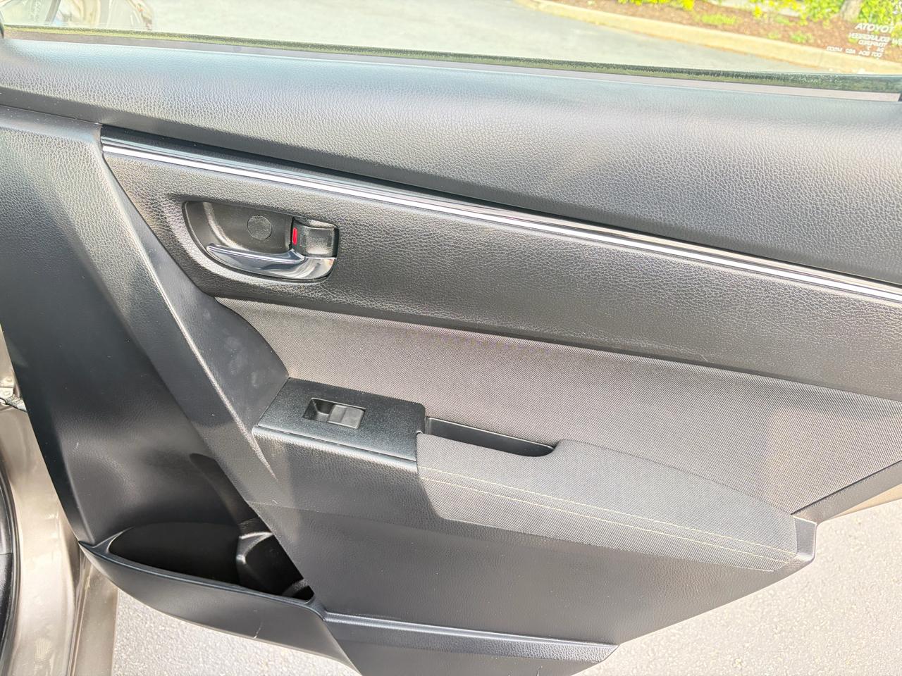 Toyota Corolla LE CVT 2017