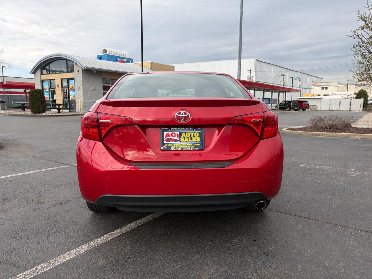 Toyota Corolla SE Nightshade 2017