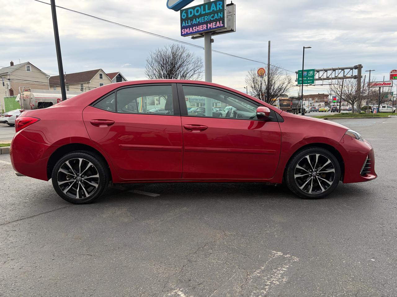 Toyota Corolla SE Nightshade 2017