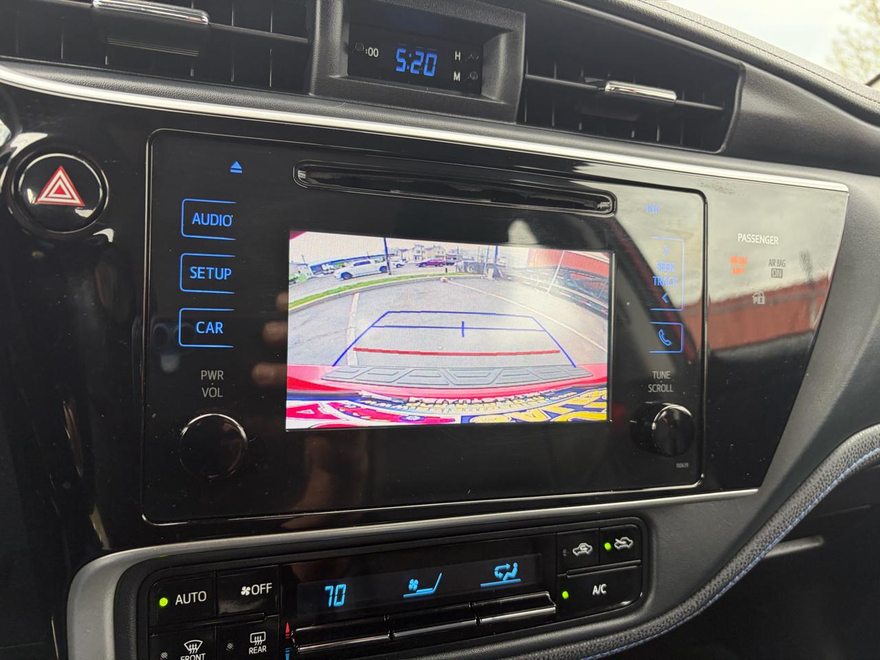 Toyota Corolla SE Nightshade 2017