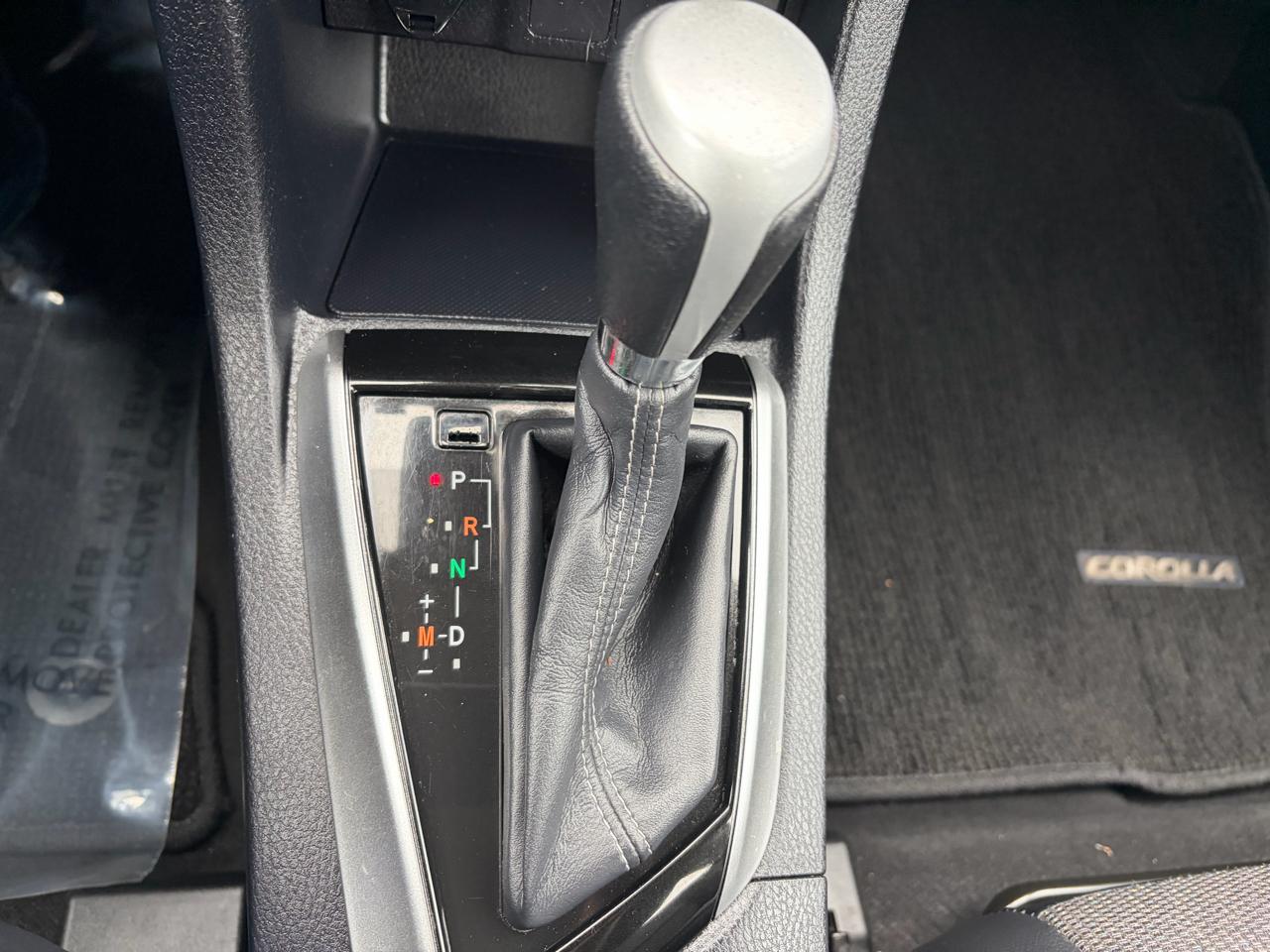 Toyota Corolla SE Nightshade 2017