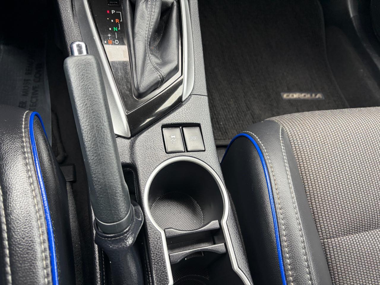 Toyota Corolla SE Nightshade 2017