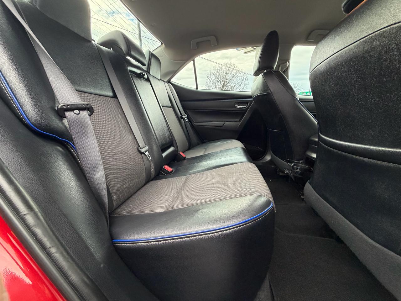 Toyota Corolla SE Nightshade 2017