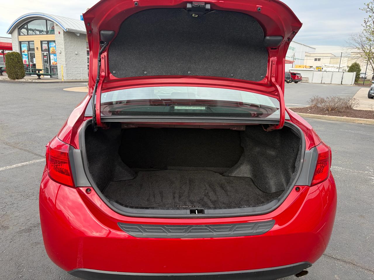 Toyota Corolla SE Nightshade 2017