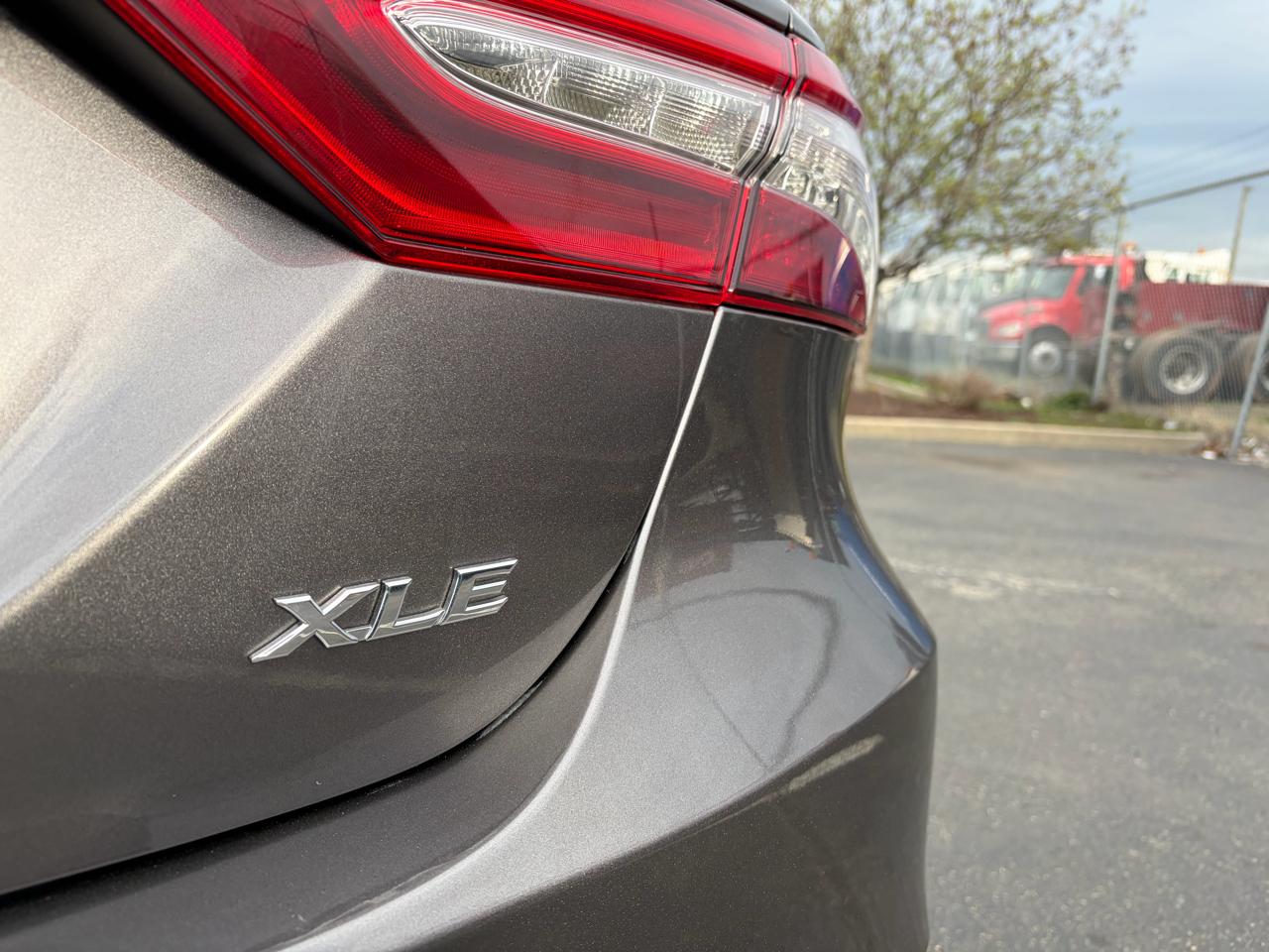 Toyota Camry XLE 2019