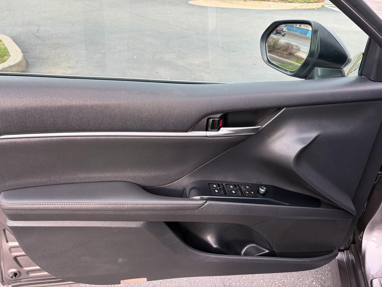 Toyota Camry XLE 2019